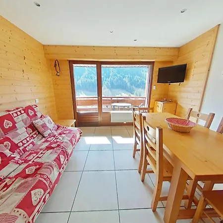 Апартаменты Appt Cosy 3 Pieces Avec Mezzanine - 6 Couchages, Parking, Animaux Admis - Grand Bornand - Fr-1-241-104 Ле-Гран-Борнан